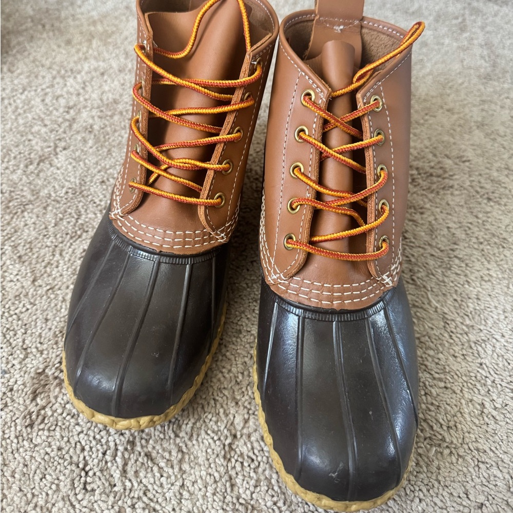 L.L. Bean Women Bean Boots 6 inch